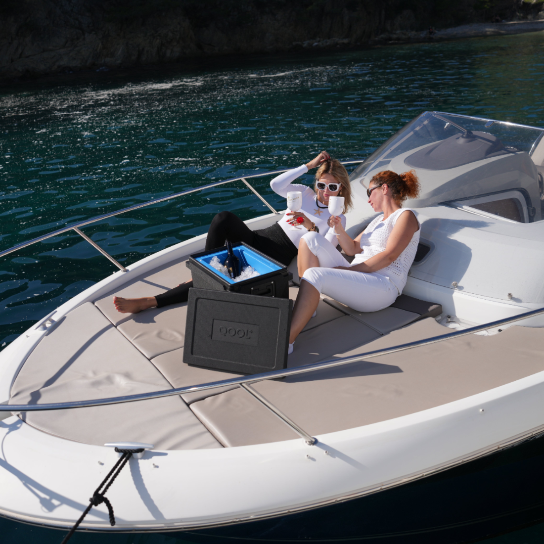 Outdoor Kühlbox auf dem Meer